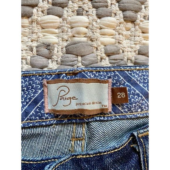 Paige distressed flare Jeans size 28 - Picture 2 of 5